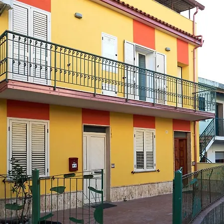 Bouganville House - Triparni