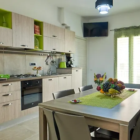 Bed and breakfast Bouganville House - 3*