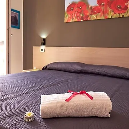 Bouganville House - 3* Triparni