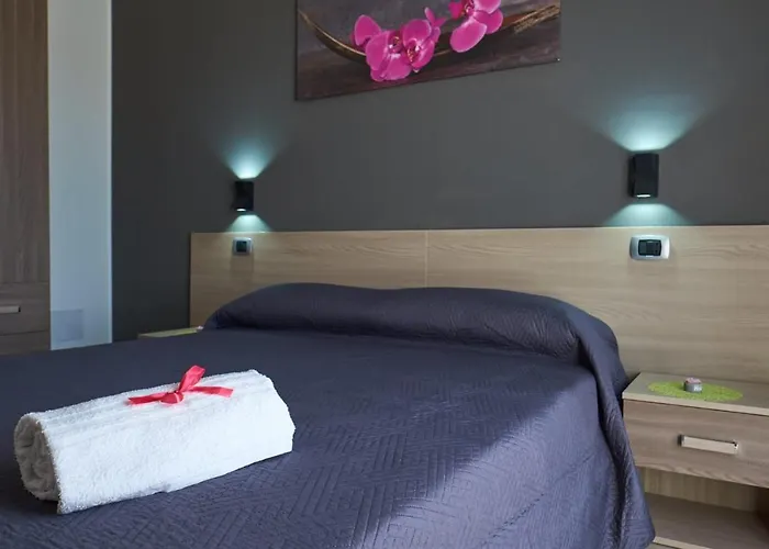 Bouganville House - 3*